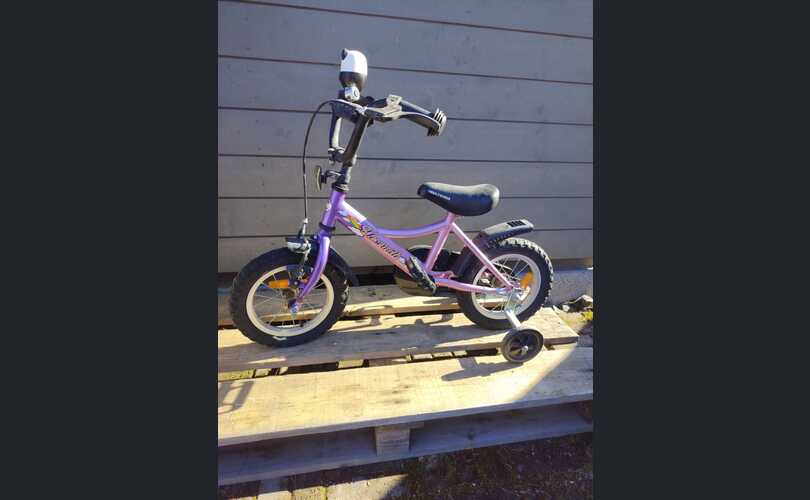 Lasten polkupyörä 12